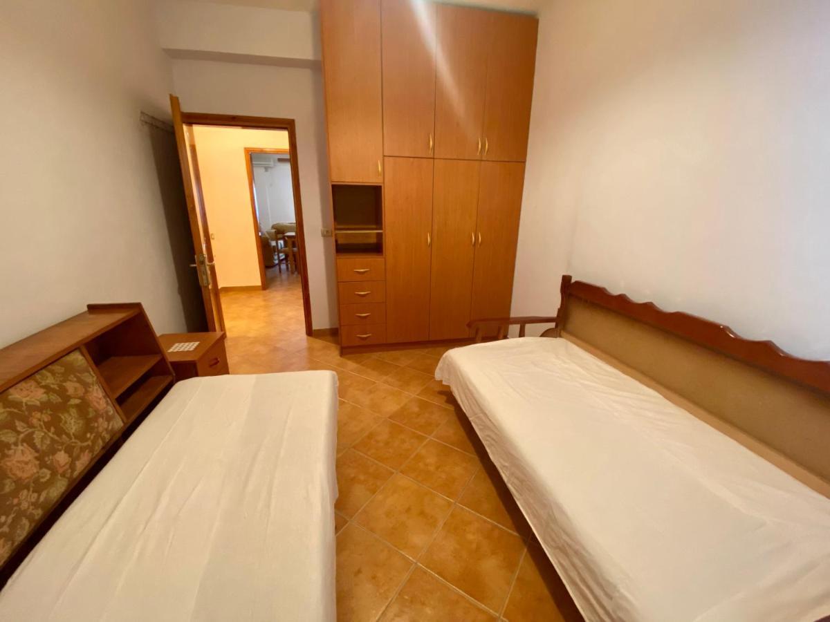 Family Apartments Saranda Dış mekan fotoğraf